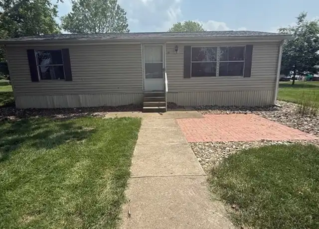 Property at 13 Short St, Frazeysburg, OH, 43822, 2 beds, 1 bath, [object Object]