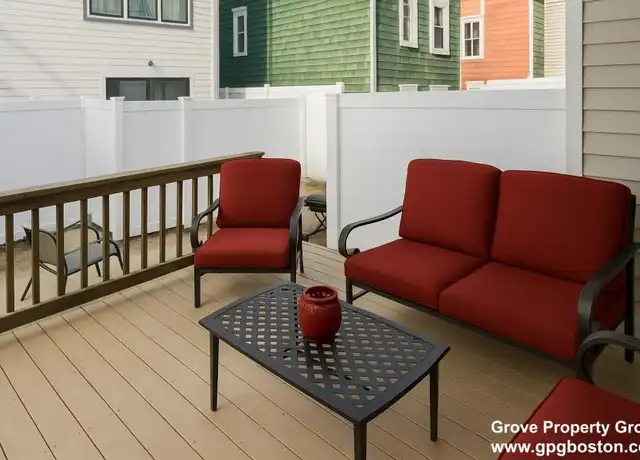 Property at 742 E 6th St, South Boston, MA, 02127, 2 beds, 1 bath, [object Object]