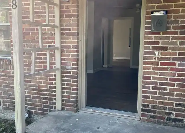 Property at 708 Roberts St, Denton, TX, 76209, 1 bed, 1 bath, [object Object]