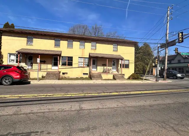 Property at 453 E Walnut St, Perkasie, PA, 18944, 2 beds, 1 bath, [object Object]