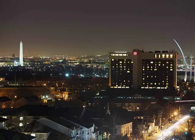 Photo of 2200 Columbia Pike, Arlington, VA 22204