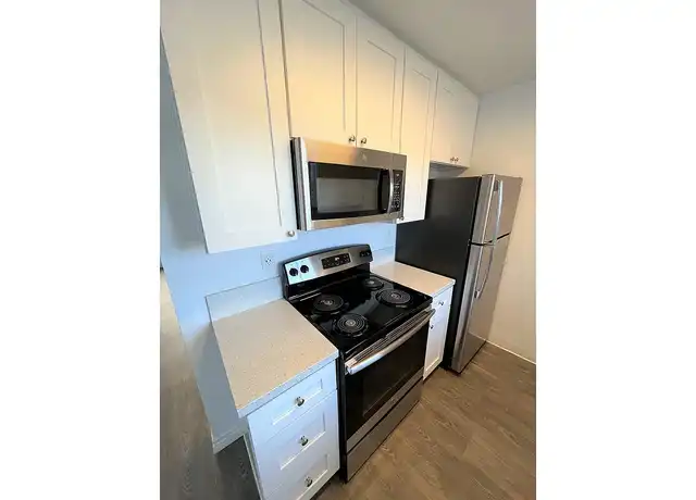 Property at Maya Linda Apartments - 9646 Carroll Canyon Rd, San Diego, CA, 92126, 1 bed, 1 bath, [object Object]