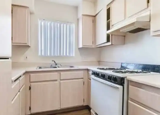 Property at 511 E Fredricks St, Barstow, CA, 92311, 1 bed, 1 bath, [object Object]