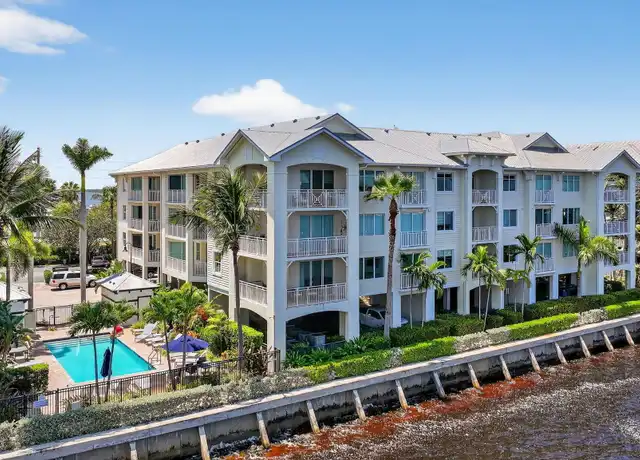 Property at 275 NW Flagler Ave #204, Stuart, FL, 34994, 3 beds, 2 baths, [object Object]