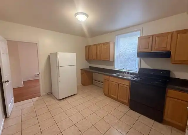 Property at 2249 N 22nd St Unit 2FR, Philadelphia, PA, 19132, 1 bed, 1 bath, [object Object]