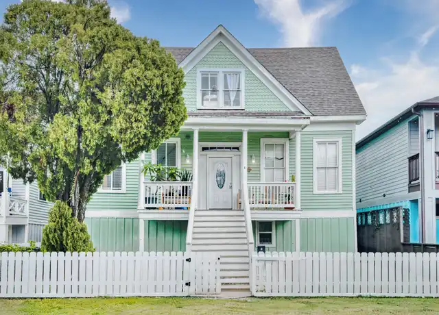 Property at 1917 Avenue M 1/2, Galveston, TX, 77550, 2 beds, 2 baths, [object Object]
