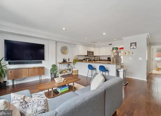 Property at 212 S 24th St Unit B, Philadelphia, PA, 19103, 2 beds, 2 baths, [object Object]