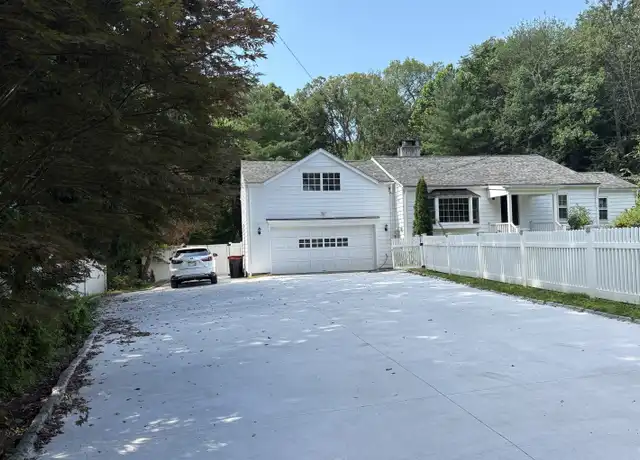 Property at 158 Jelliff Mill Rd, New Canaan, CT, 06840, 1 bed, 1 bath, [object Object]