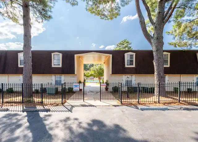 Property at 325 S Center St Unit 19, Collierville, TN, 38017, 2 beds, 1 bath, [object Object]