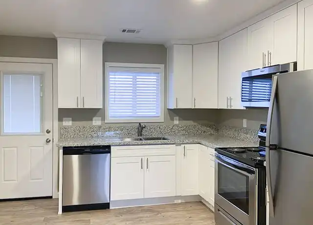 Property at Sutter Apartments - 430 Sutter St, Manteca, CA, 95336, 2 beds, 1 bath, [object Object]