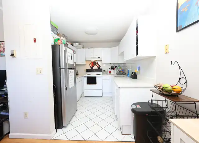 Property at 50 E Squantum St Unit 1, Quincy, MA, 02171, 2 beds, 1.5 baths, [object Object]