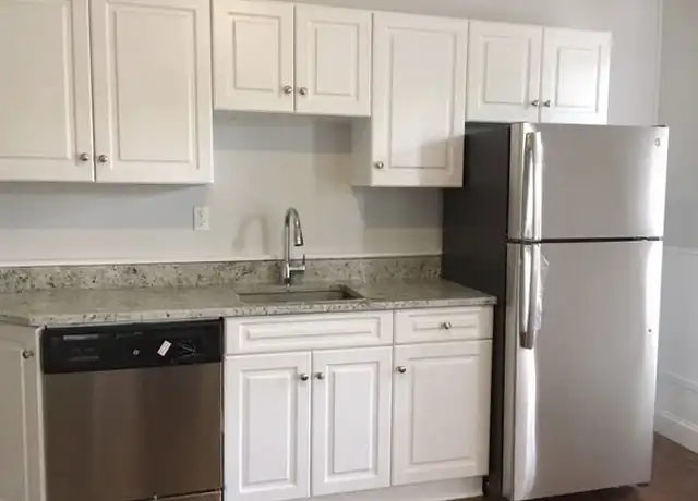 Property at 11 Lawrence St Apt 3, New Haven, CT, 06511, 2 beds, 1 bath, [object Object]