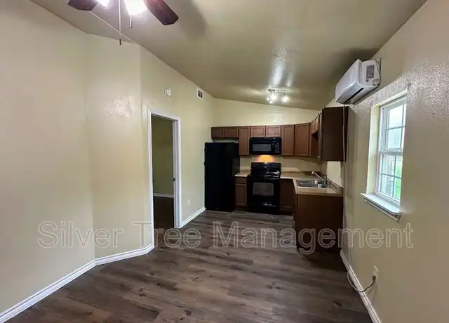 Property at 358 Brighton Oaks Dr Unit 2, Boyd, TX, 76023, 1 bed, 1 bath, [object Object]