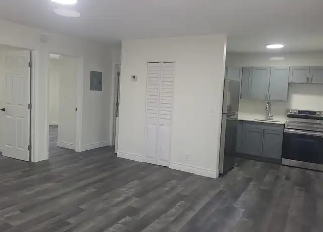 Property at 819 NW 3rd Ave Unit 1, Fort Lauderdale, FL, 33311, 2 beds, 1 bath, [object Object]