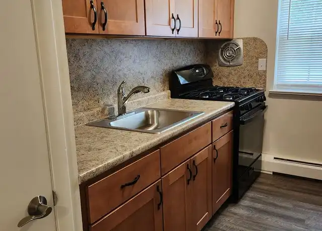 Property at 30 Waverly Ave Unit WY19005, Lancaster, PA, 17601, 2 beds, 1 bath, [object Object]