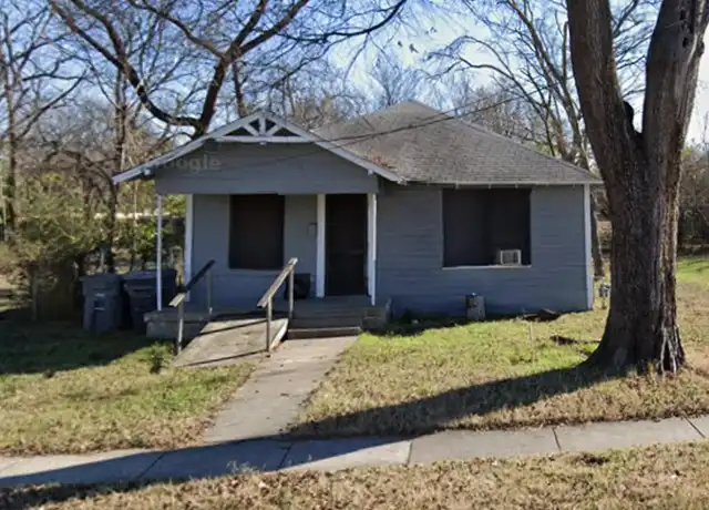 Property at 2438 Lawrence St, Dallas, TX, 75215, 2 beds, 1 bath, [object Object]