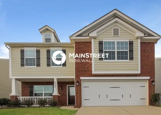 Property at 6607 Eastfield Park Dr, Charlotte, NC, 28269, 4 beds, 2 baths, [object Object]