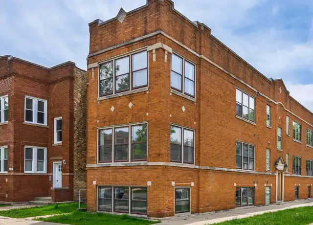 Property at 2225 W Addison St Unit GF, Chicago, IL, 60618, 1 bed, 1 bath, [object Object]