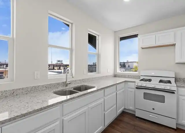Property at 1906 Yandell Dr Unit 2, El Paso, TX, 79903, 2 beds, 1 bath, [object Object]