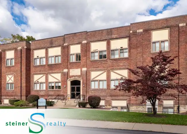 Property at 1347 State Ave Unit 202, Coraopolis, PA, 15108, 2 beds, 1 bath, [object Object]