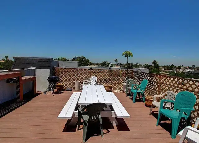 Photo of 3635 E 1st St, Long Beach, CA 90803