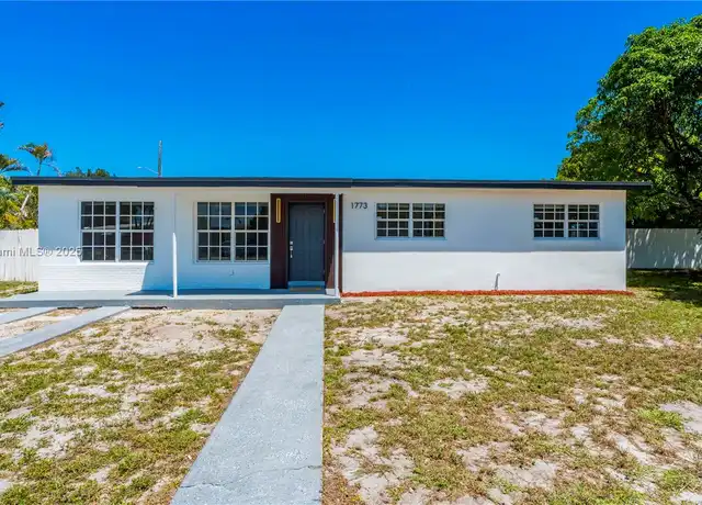Property at 1773 Lauderdale Manor Dr, Fort Lauderdale, FL, 33311, 5 beds, 3 baths, [object Object]