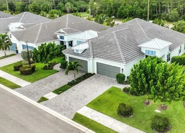 Property at 2313 Ariane Dr, Naples, FL, 34112, 3 beds, 2 baths, [object Object]