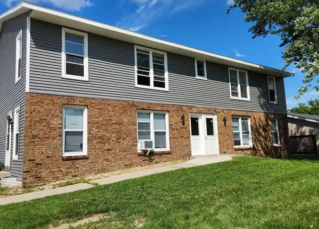 Property at 1036 Meadow St, Watertown, WI, 53094, 2 beds, 1 bath, [object Object]