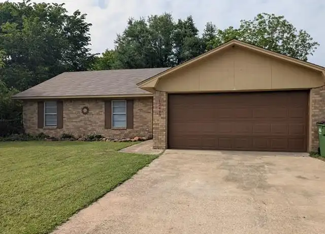 Property at 12419 Sparrow Ct, Balch Springs, TX, 75180, 3 beds, 2 baths, [object Object]
