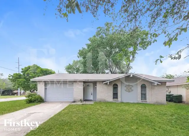 Property at 1738 Dell Oak Dr, Garland, TX, 75040, 3 beds, 2 baths, [object Object]