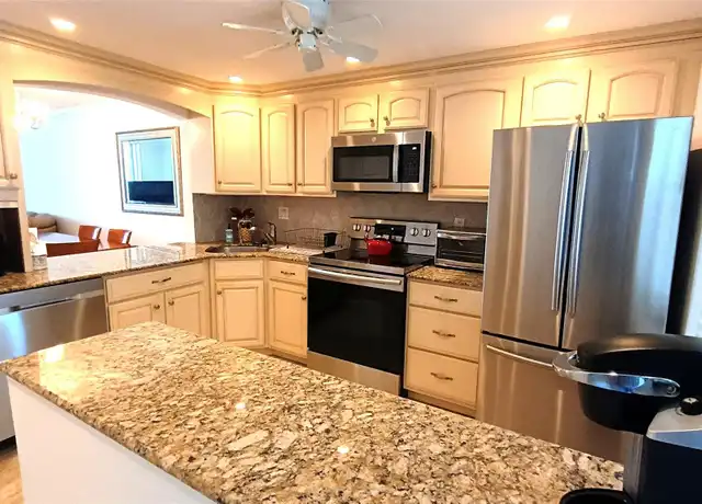Property at 777 S Federal Hwy Unit G315, Pompano Beach, FL, 33062, 2 beds, 2 baths, [object Object]