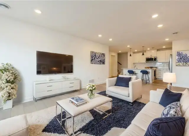 Property at 5195 Long Pointe Pass, Saint Paul, MN, 55129, 3 beds, 2.5 baths, [object Object]