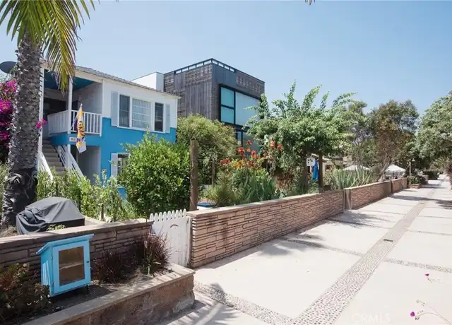 Property at 90 18th St Unit 90, Hermosa Beach, CA, 90254, 2 beds, 1 bath, [object Object]