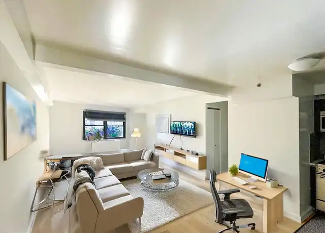 Property at 222 E 39th St Unit 17BB, New York, NY, 10016, 1 bed, 1.5 baths, [object Object]