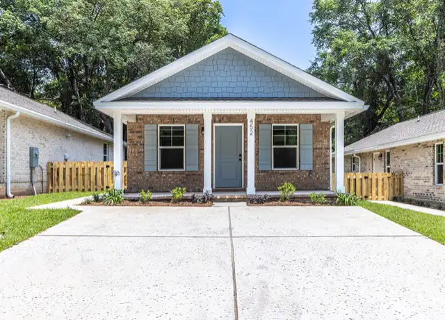 Property at 207 Hudson Boyd Ct, Niceville, FL, 32578, 2 beds, 2 baths, [object Object]