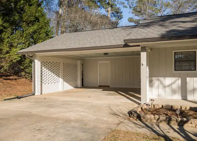 Property at 1061 Carriage Hill Rd, Watkinsville, GA, 30677, 3 beds, 2 baths, [object Object]