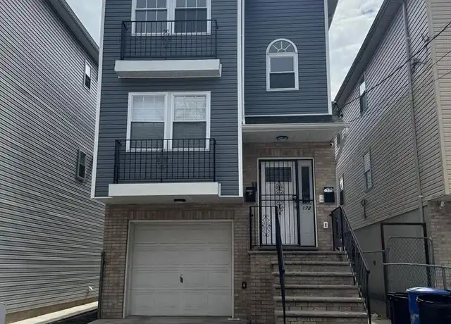 Property at 172 12th Ave, Paterson, NJ, 07501, 2 beds, 1 bath, [object Object]