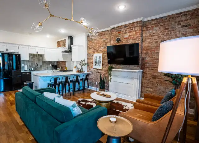 Property at 836 Marshall St, Louisville, KY, 40204, 3 beds, 2 baths, [object Object]