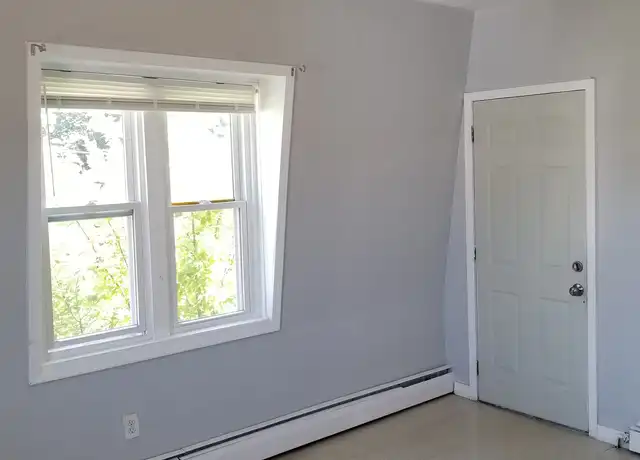 Property at 70 Bowdoin St, Providence, RI, 02909, 3 beds, 1 bath, [object Object]