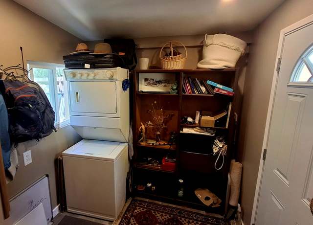 Photo of 10392 Carey Dr, Grass Valley, CA 95945