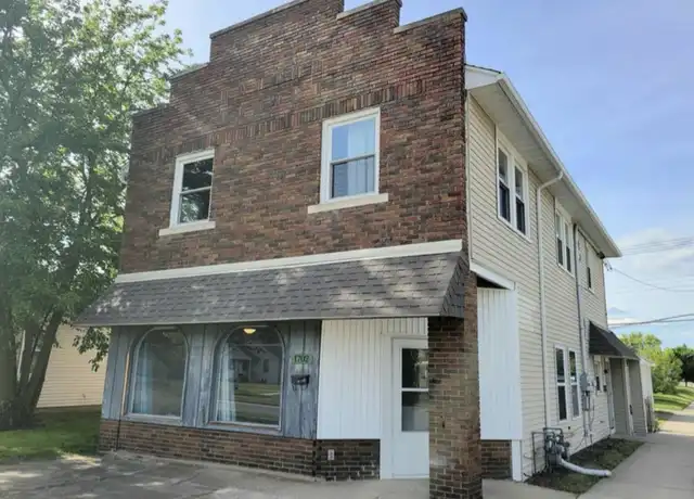Property at 1702 Milburn Blvd Unit B, Mishawaka, IN, 46544, 3 beds, 2 baths, [object Object]