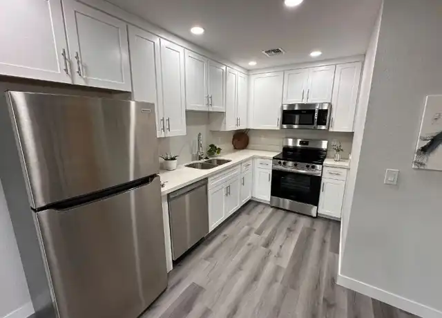 Property at 13230 N 22nd St Unit 21, Phoenix, AZ, 85022, 3 beds, 2 baths, [object Object]