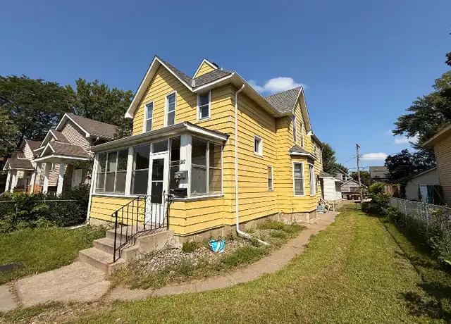 Property at 347 4th Ave S Unit 2, South St Paul, MN, 55075, 2 beds, 1 bath, [object Object]