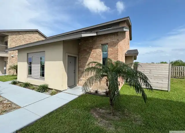 Property at 7100 Via Del Mar Cir Unit B-4, Brownsville, TX, 78521, 2 beds, 2 baths, [object Object]