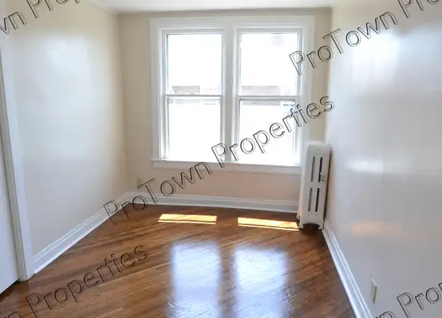 Property at 125 Hunter Ave, Joliet, IL, 60436, 4 beds, 1.5 baths, [object Object]