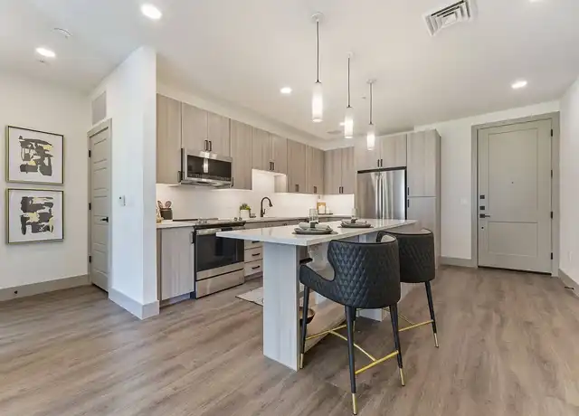 Property at Soltra Kierland - 7111 E Tierra Buena Ln, Scottsdale, AZ, 85254, 1-2 bed, 1-2 bath, [object Object]