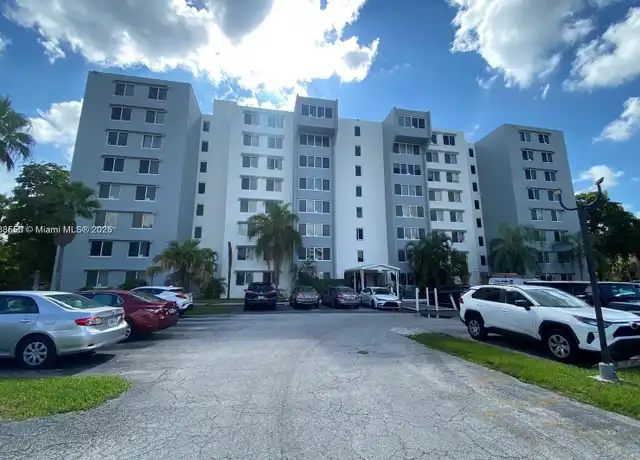 Property at 9143 SW 77th Ave Unit B205, Miami, FL, 33156, 1 bed, 1 bath, [object Object]