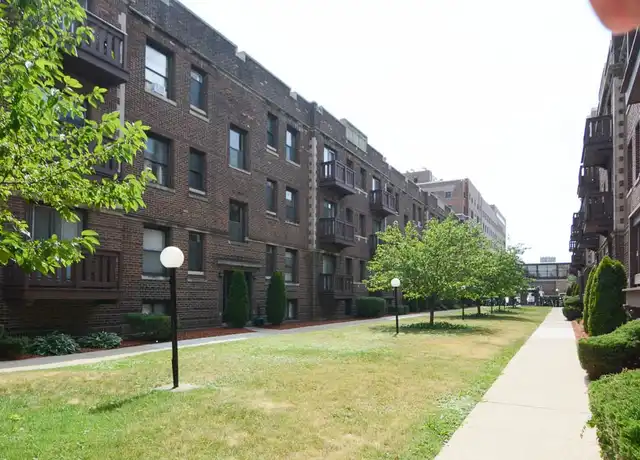 Property at 3036 N Halsted St Unit B3, Chicago, IL, 60657, 2 beds, 2 baths, [object Object]