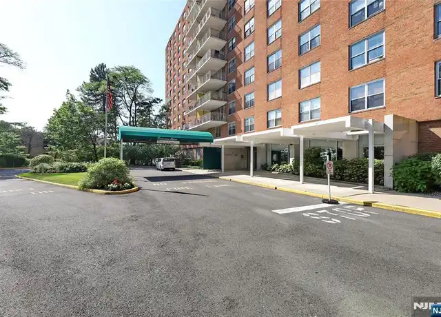 Property at 301 Beech St Unit 7A, Hackensack, NJ, 07601, 2 beds, 2 baths, [object Object]