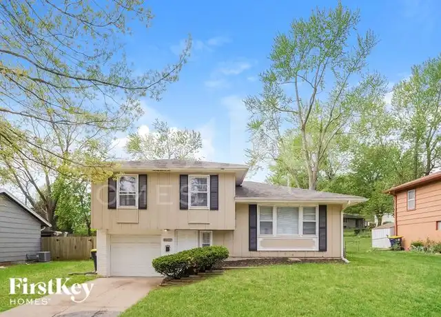 Property at 8009 E 92nd St, Kansas City, MO, 64138, 4 beds, 1.5 baths, [object Object]